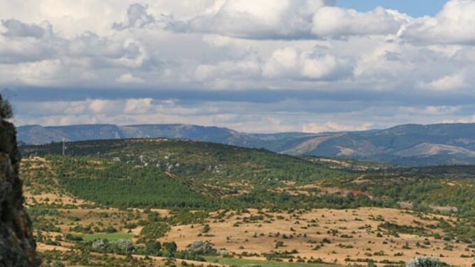 Le plateau du Larzac et les Cevennes.