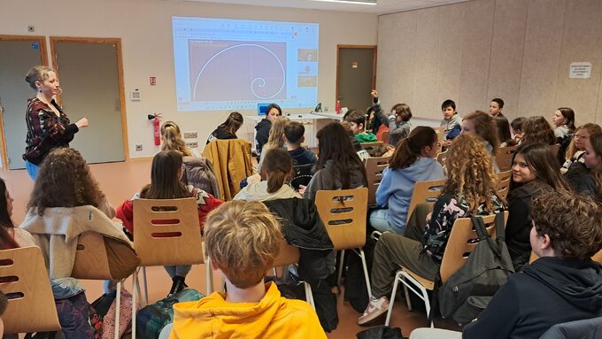 Laëtitia et Carole expliquent chaque étape de l’écriture d’un article